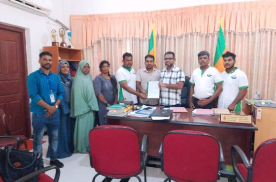 Meeting with the Kuchchaveli Divisional Secretary